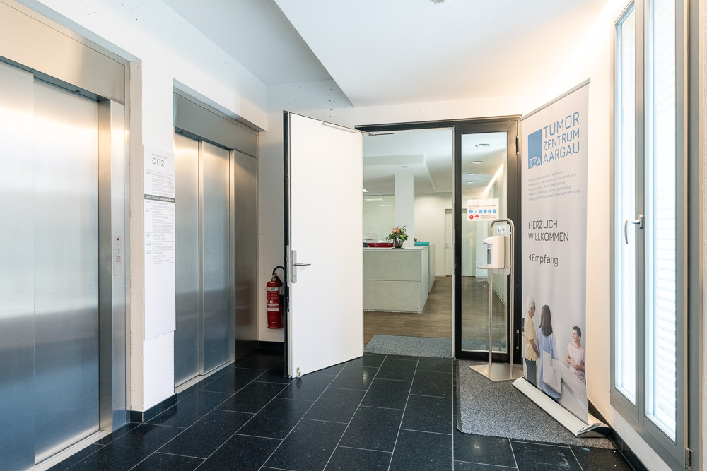 Rooms Tumor Zentrum Aargau-13 Eingang Tumor Zentrum Aargau